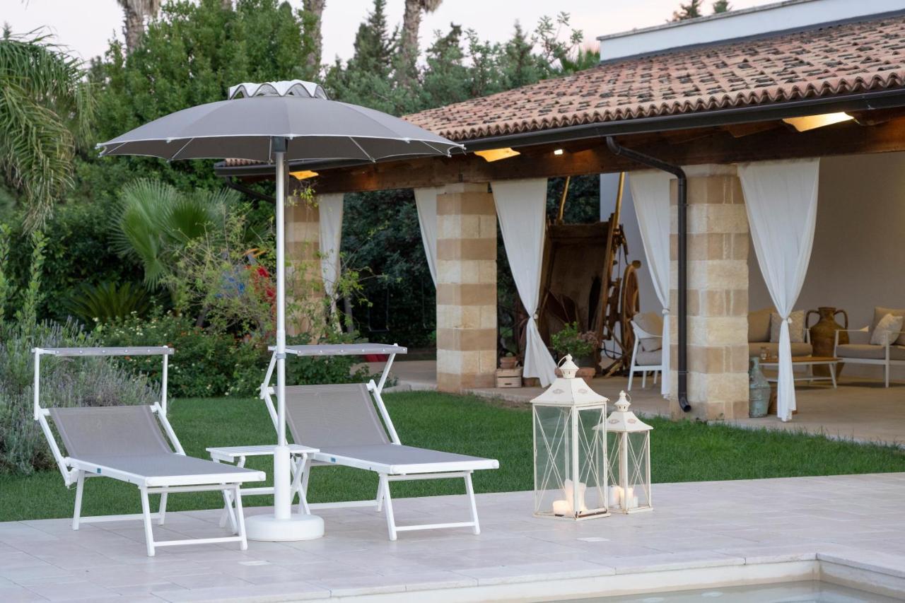 Masseria Tenuta Flora Maria Leverano Exterior foto